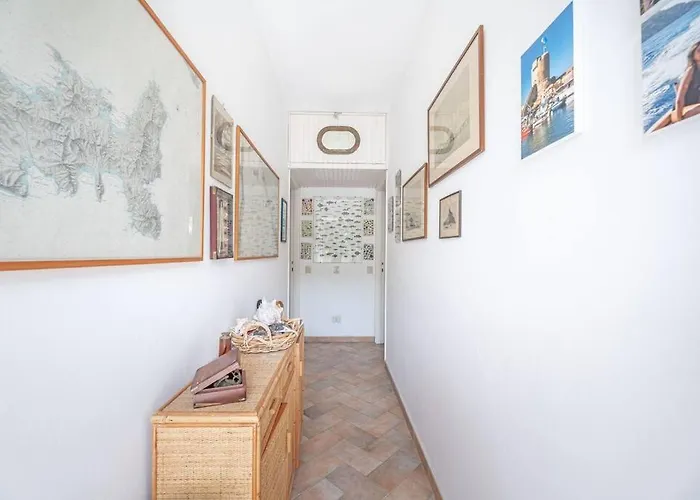 Gli Oleandri Di * Procchio (Isola d'Elba)